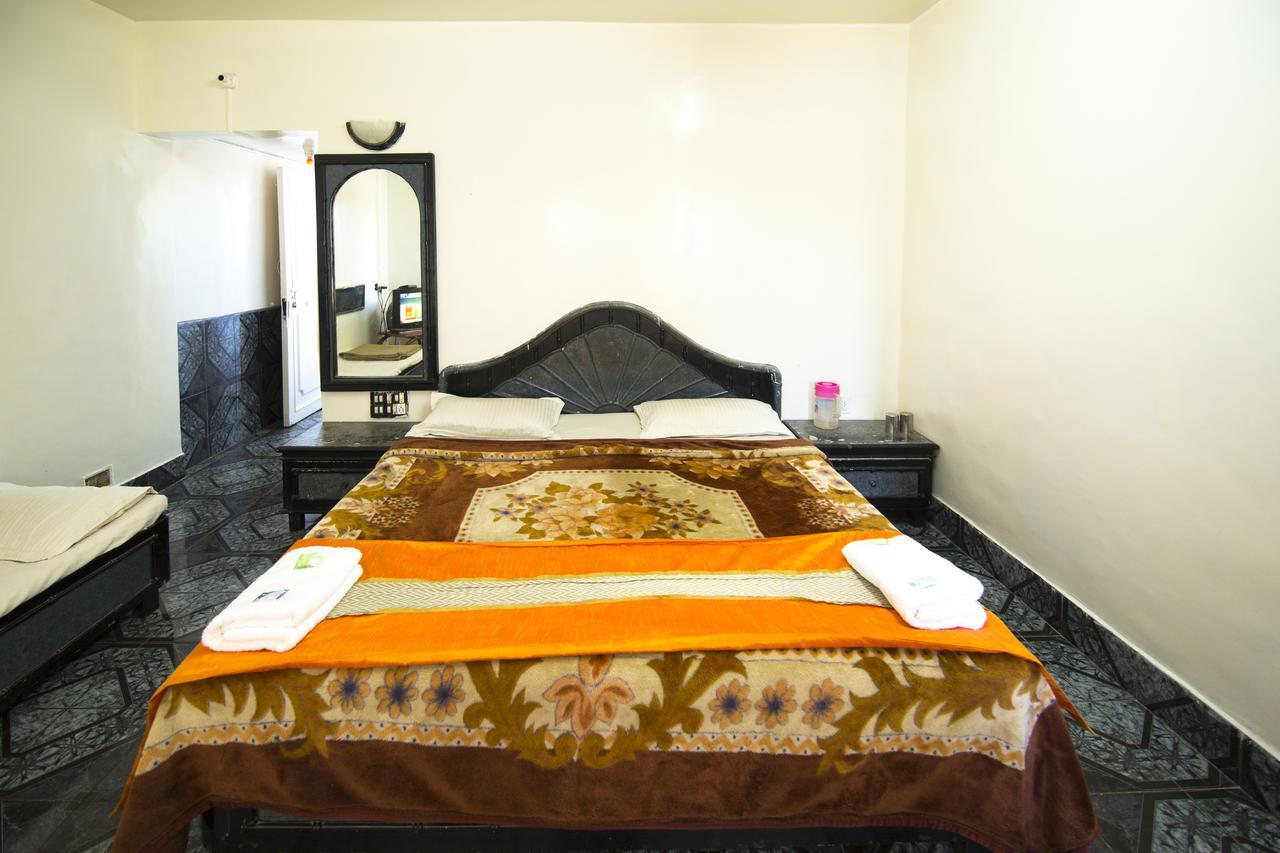 Hotel Rahil International Mahābaleshwar Eksteriør billede